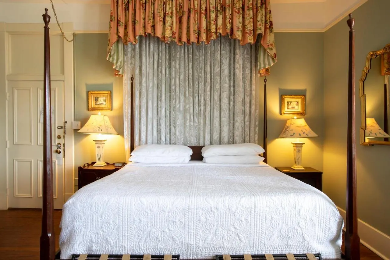 سافانا Foley House Inn فندق مبيت وإفطار