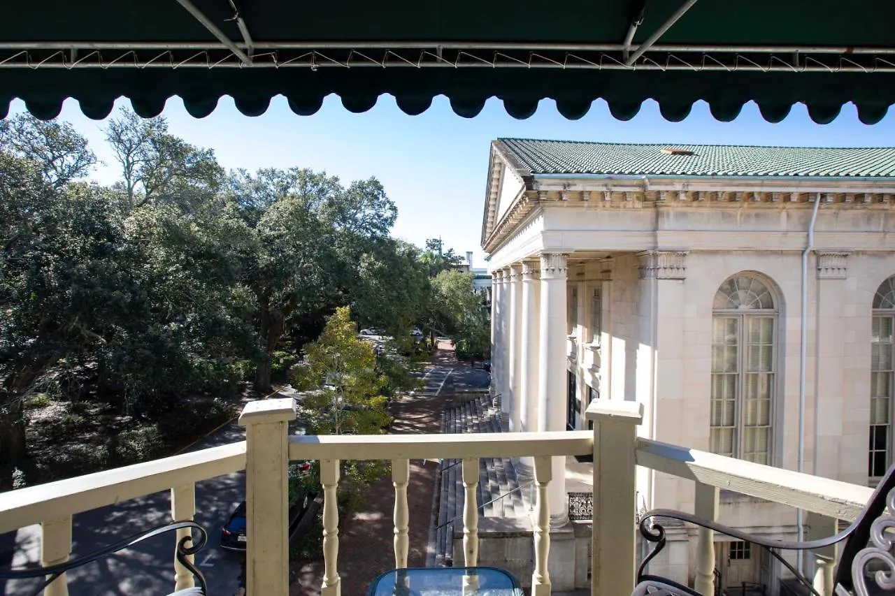 Bed & Breakfast Foley House Inn Savannah