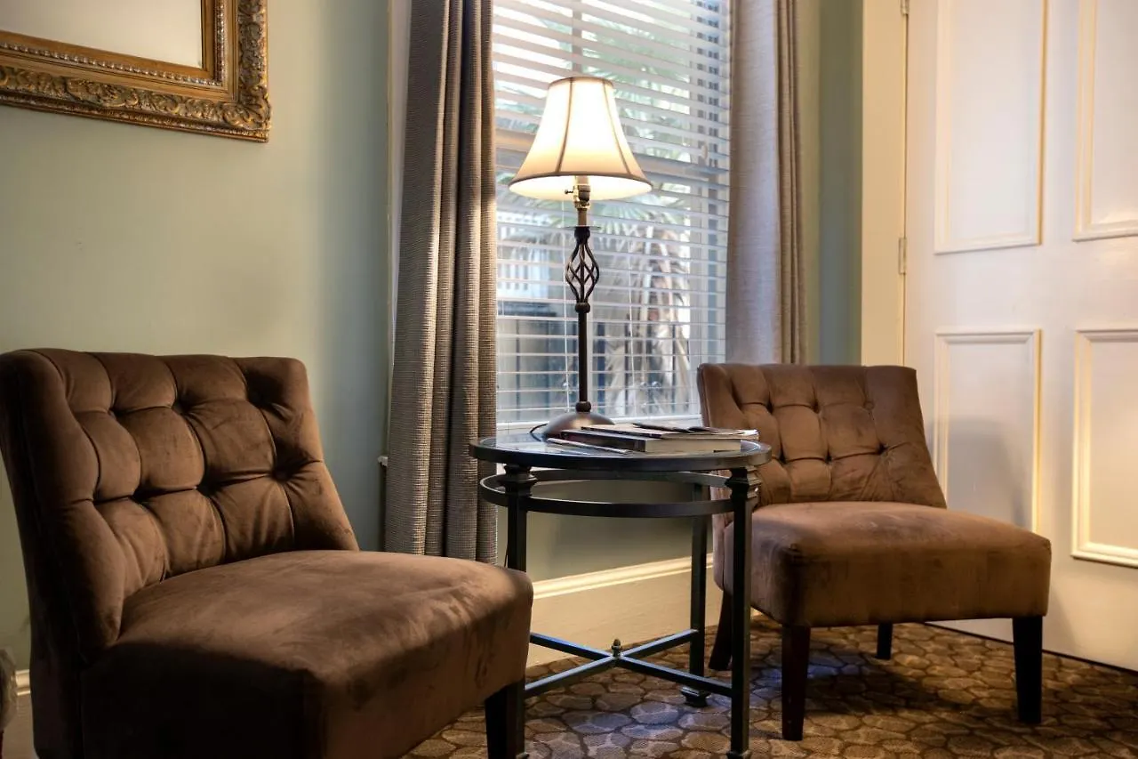 Bed & Breakfast Foley House Inn Savannah