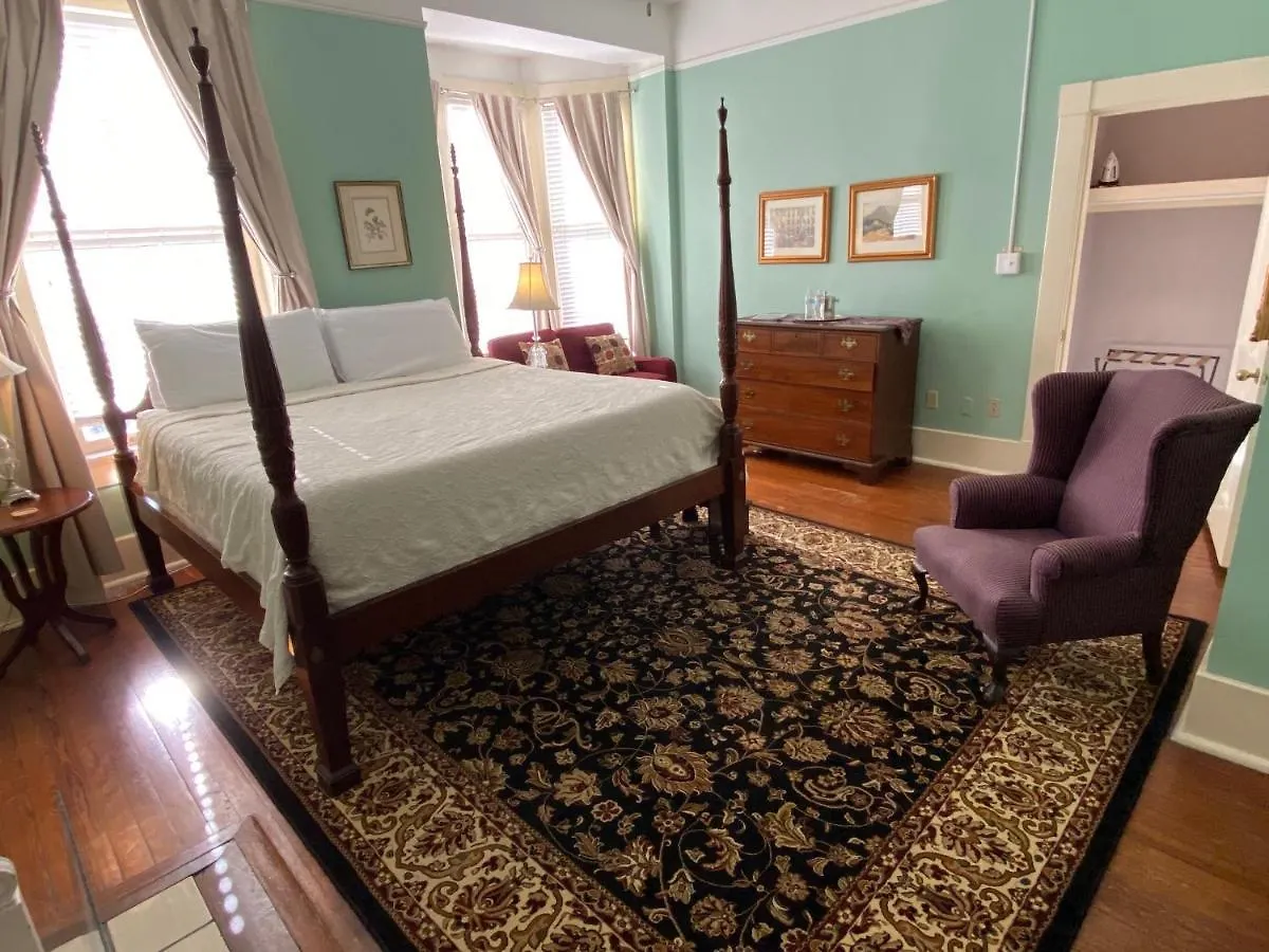 سافانا Foley House Inn فندق مبيت وإفطار