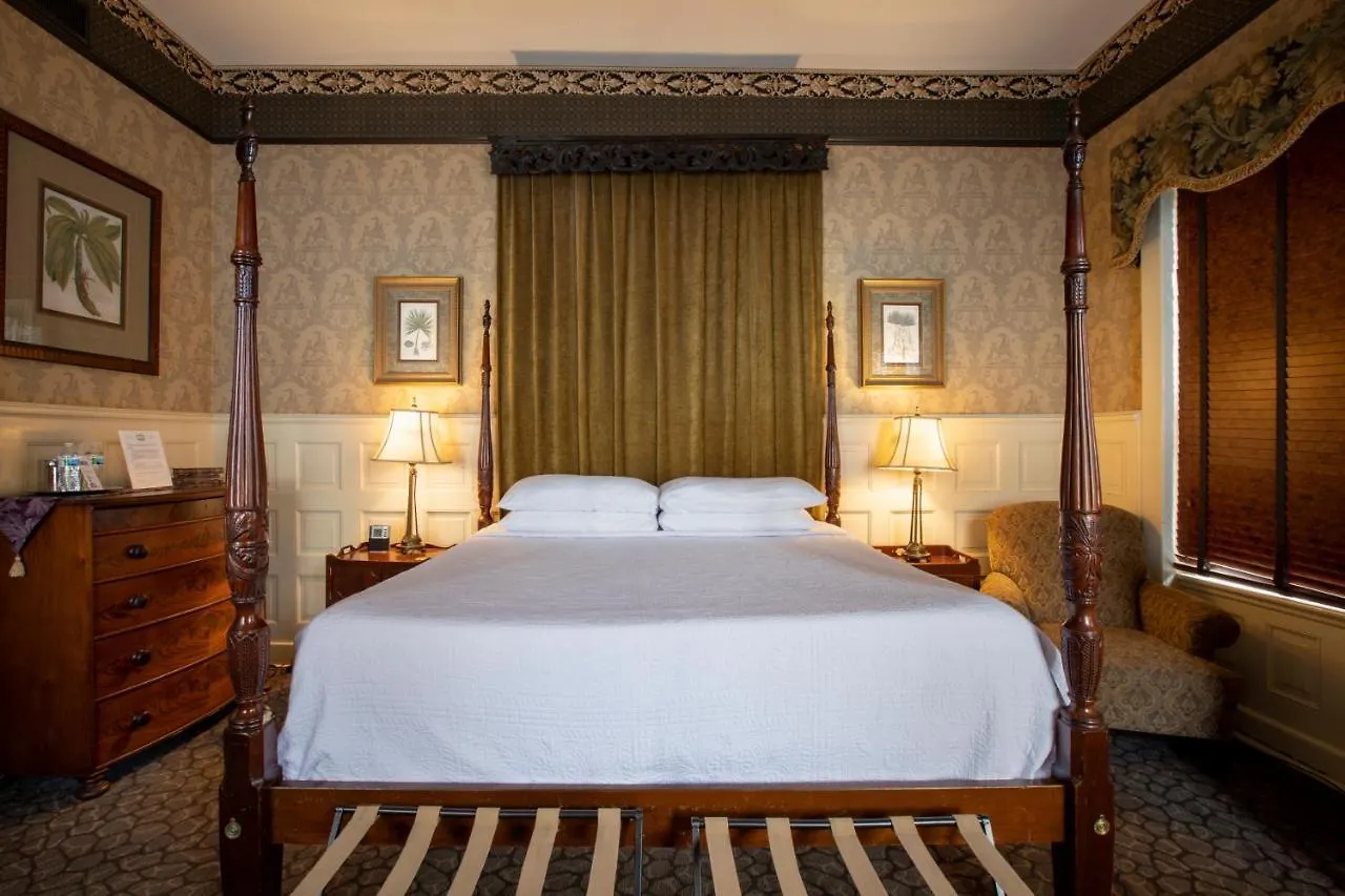 Foley House Inn Savannah Bed & Breakfast